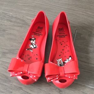 Mini Melissa girl’s Minnie Mouse shoes